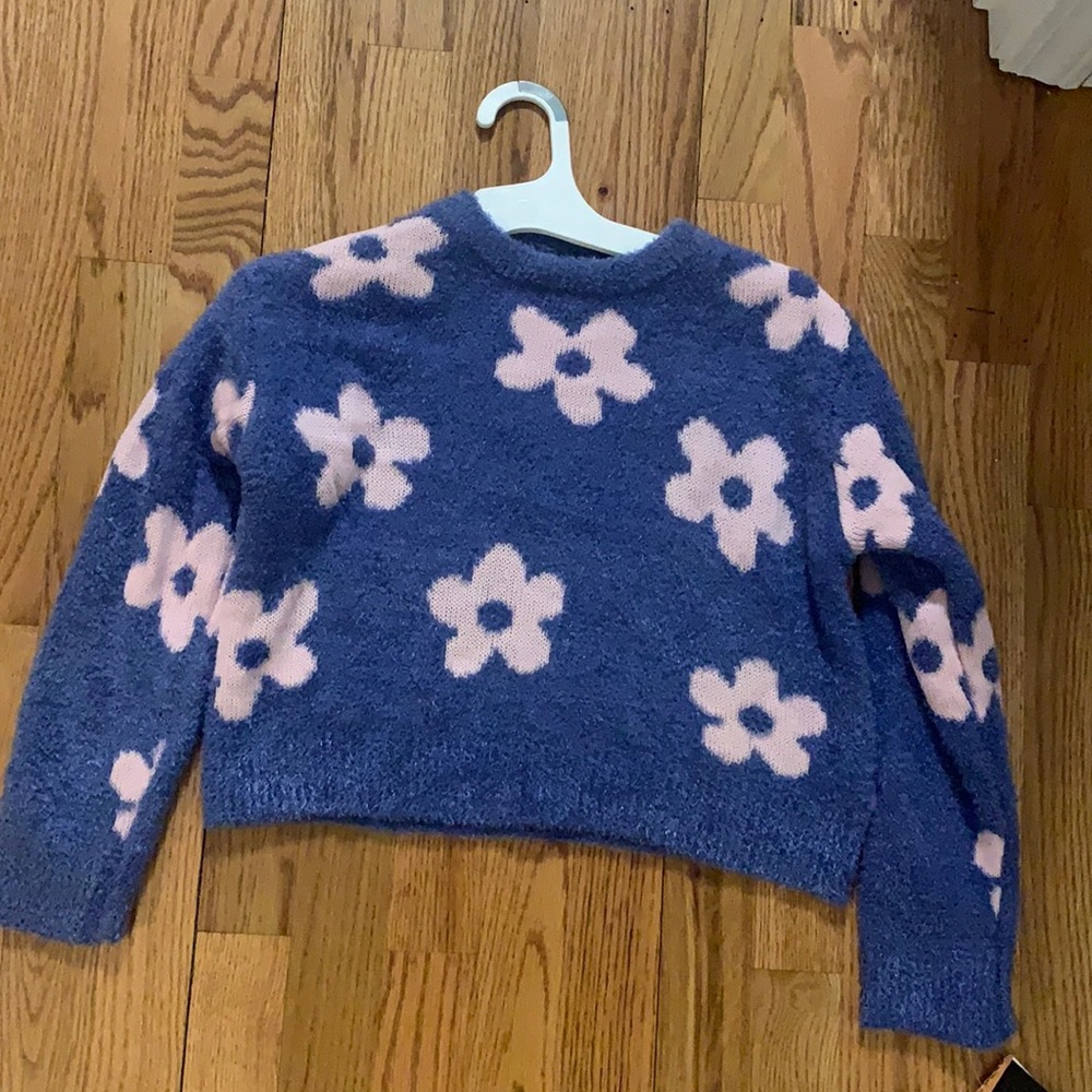 New sweater, never been worn